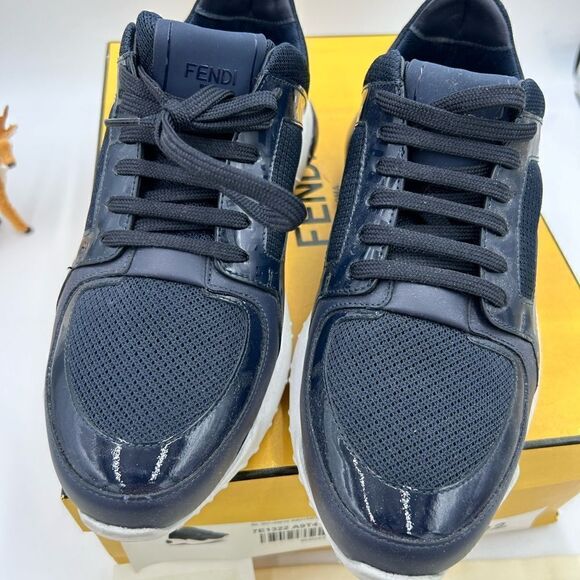 Men’s Fendi low top sneakers size 7, made in Italy - Picture 9 of 9